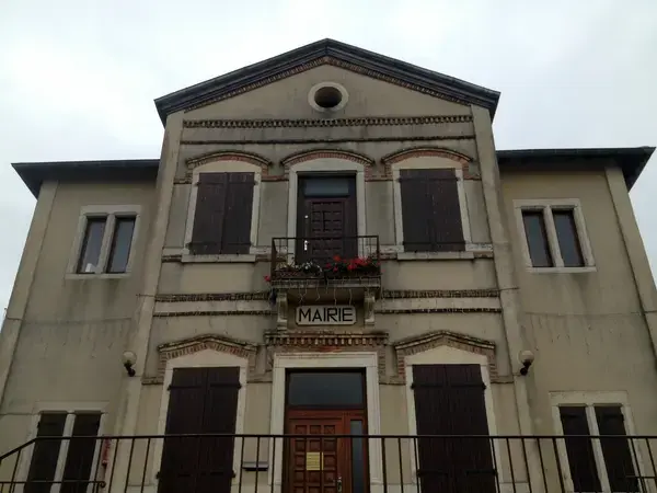 Monte Escalier 03 Monte escalier Bressolles