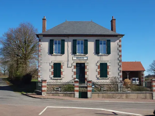 Monte Escalier 03 Monte escalier Saint-Caprais